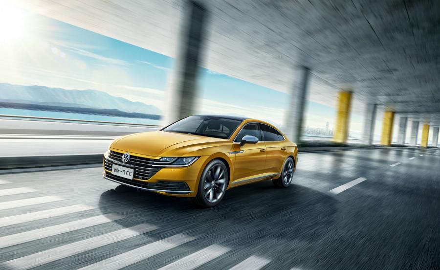  Volkswagen Passat CC 2018 года  (CN) (фото 3 из 29)